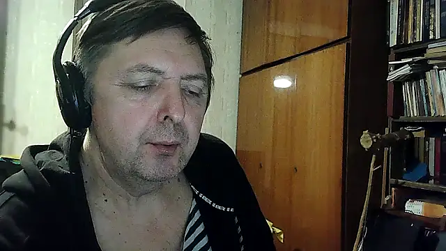 צ'אט XXX בשידור חי של Pokaz2020