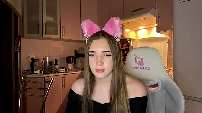 PamelaBurson live XXX chat