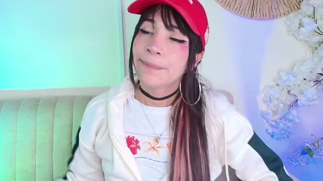 AliiceWonderland_ live XXX chat