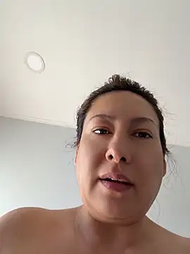 แชท XXX สดของ IAmScarlettLove