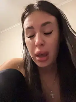 Milkisssss' Live XXX Chat