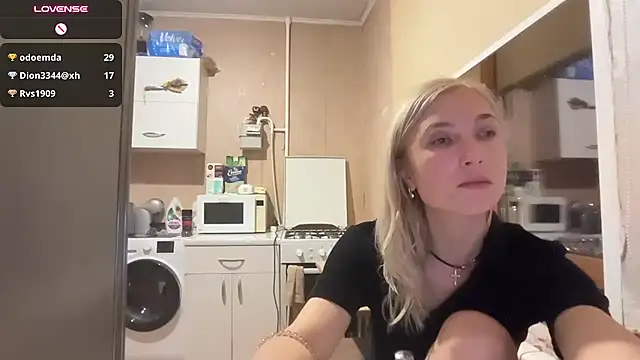 Онлайн чат XXX AngelJeni