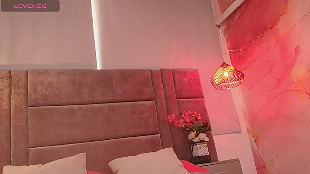 Valeria_rodriigz: απευθείας συνομιλία ΧΧΧ