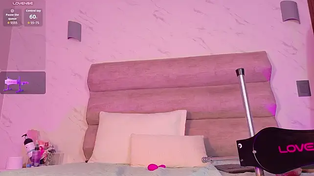 Chat XXX en directo de MiiaCullens