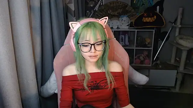 SaxonDibs Chat XXX in diretta