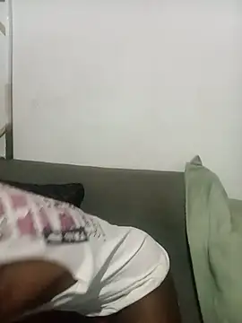 Velvet_EbonyX 在線直播表演