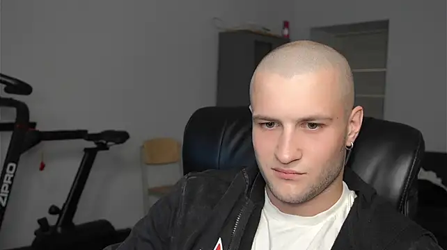 Chat XXX en directo de Igor_Wilde