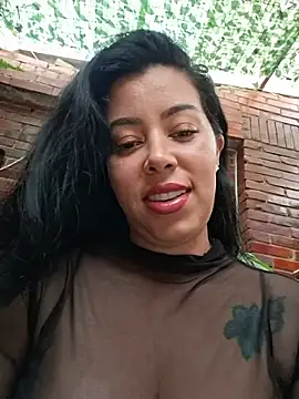 Czat XXX na żywo – Luianna