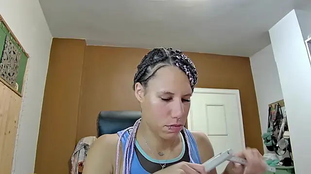 AaliyahHarris Chat XXX live