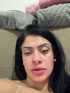 Chat +18 de belababyy ao vivo