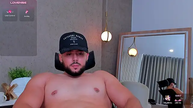 XXX chat uživo modela leo_king7