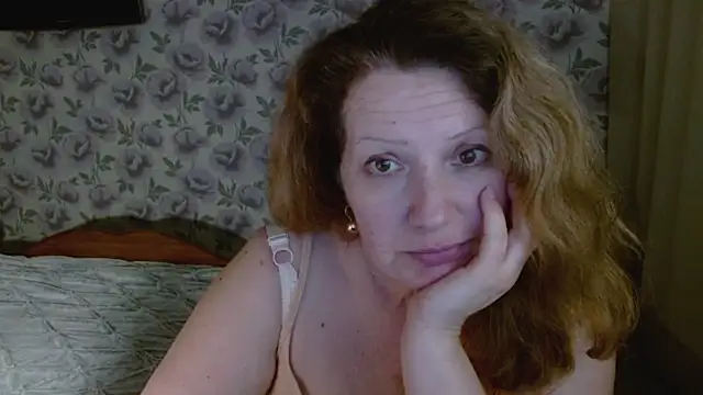 Chatroom XXX en direct de AriaTasty