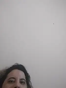 Mari29patty Adlı Modelin Canlı XXX Sohbeti