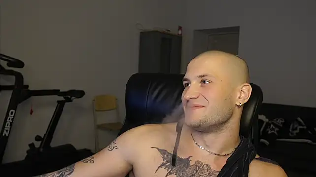 Igor_Wilde 现场XXX聊天