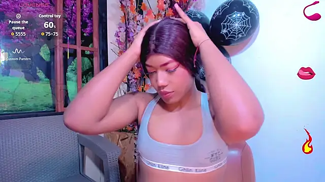 Chat XXX en directo de bayolet_