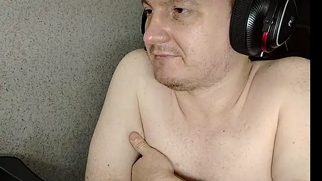 MysteriousWanderer's Live XXX Chat