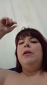Lua_Purple Adlı Modelin Canlı XXX Sohbeti