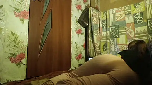 ulialilo: онлайн-секс-чат