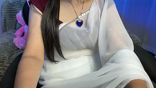 دردشة QueenAngelena الجنسية المباشرة