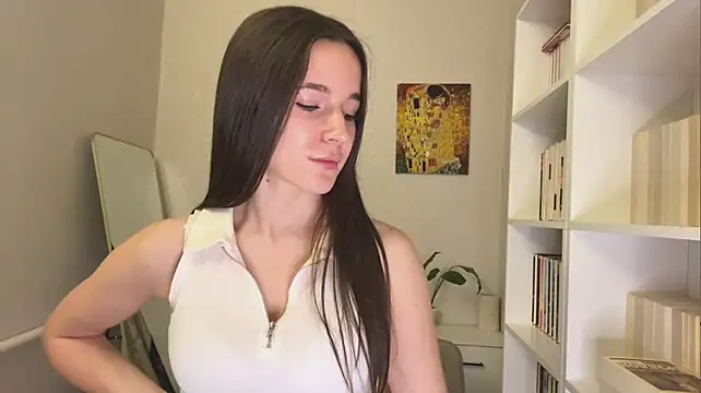 KatriceKlacic live XXX chat