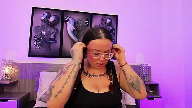 Chat XXX Live MiaYMolly