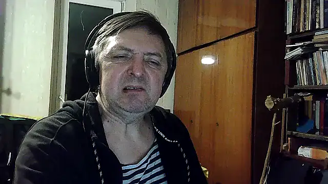 צ'אט XXX בשידור חי של Pokaz2020