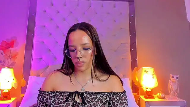 Chat +18 de ValkyriaSteel ao vivo