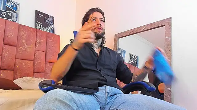 Онлайн чат XXX ALPHA_MASTER1