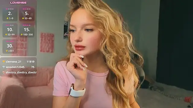 evamoonis live XXX chat