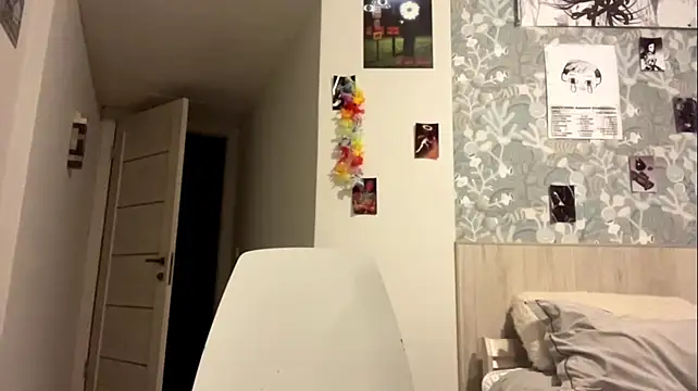cutevina's Live XXX Chat