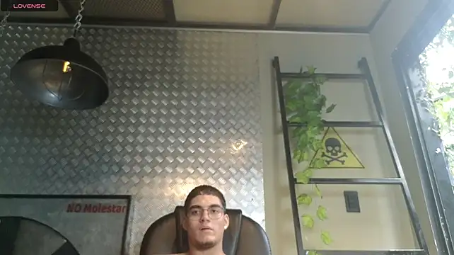 ThiagoFox Live XXX-chat