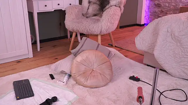 JoanneGG's Webcam Show