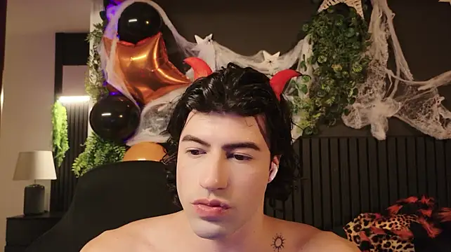 newjeff Adlı Modelin Canlı XXX Sohbeti