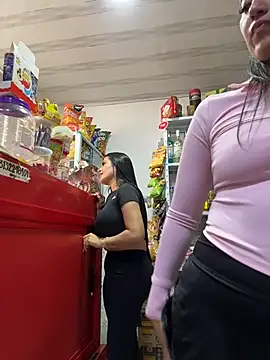 XXX chat uživo modela Sara_fun