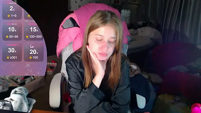 Kira_honeyy's Live XXX Chat