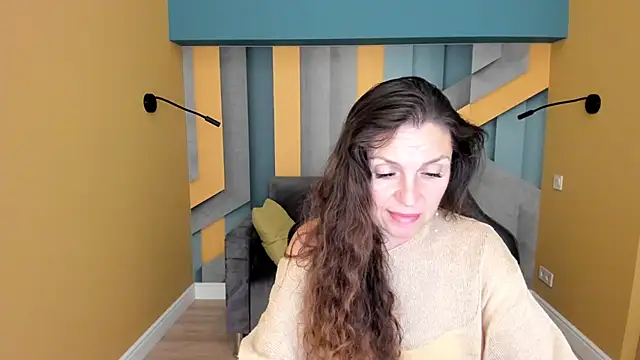 EllaLong's Live XXX Chat