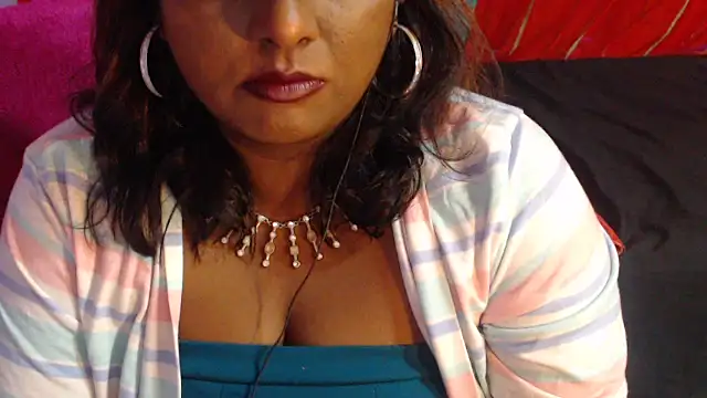 INDIANSIN2 – Live XXX-chat