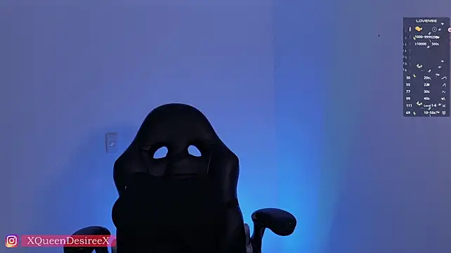 Chat +18 de Saraa_Desiree ao vivo