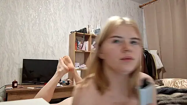 KeliTesmer Live XXX-chat