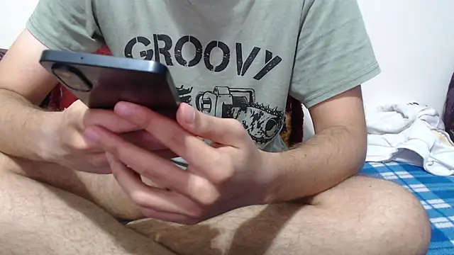 Alexdelarge323 élő XXX-chatje