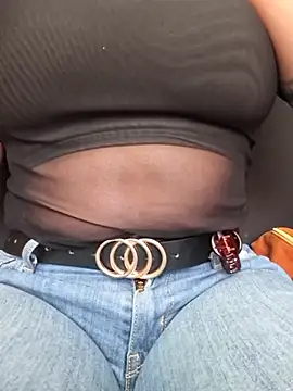 Chat +18 de Luianna ao vivo