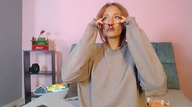 SuriEverly live XXX chat