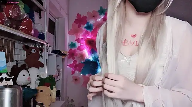 Tieu-May 라이브 XXX 채팅