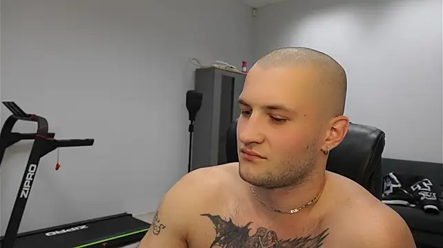 Igor_Wilde Live XXX-Chat
