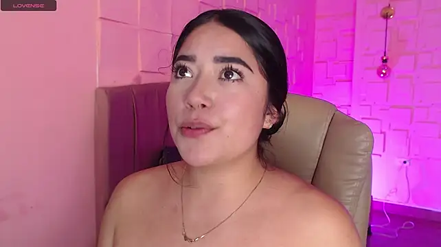 Chatroom XXX en direct de Susy_thomson