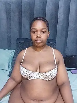 Chat +18 de BigbootyNickyx ao vivo