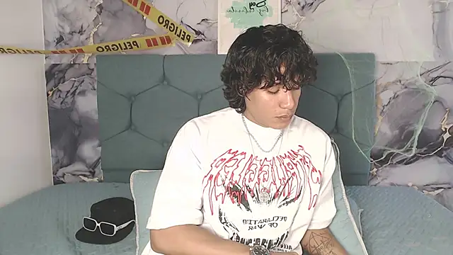 Chat XXX en directo de MaximilianRoth