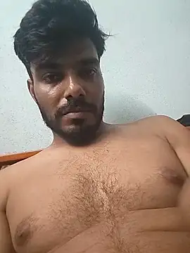Alphabull4u 现场XXX聊天