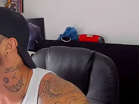 MarckMathews Live XXX Chat