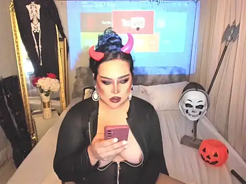 RavennaMiller Live XXX-chat